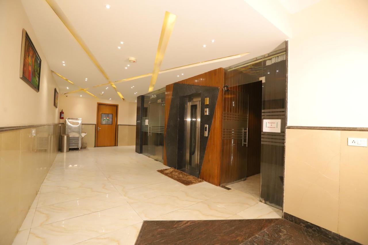 Hotel Stanley By Foxi Group- Near Delhi International Airport 新德里 外观 照片