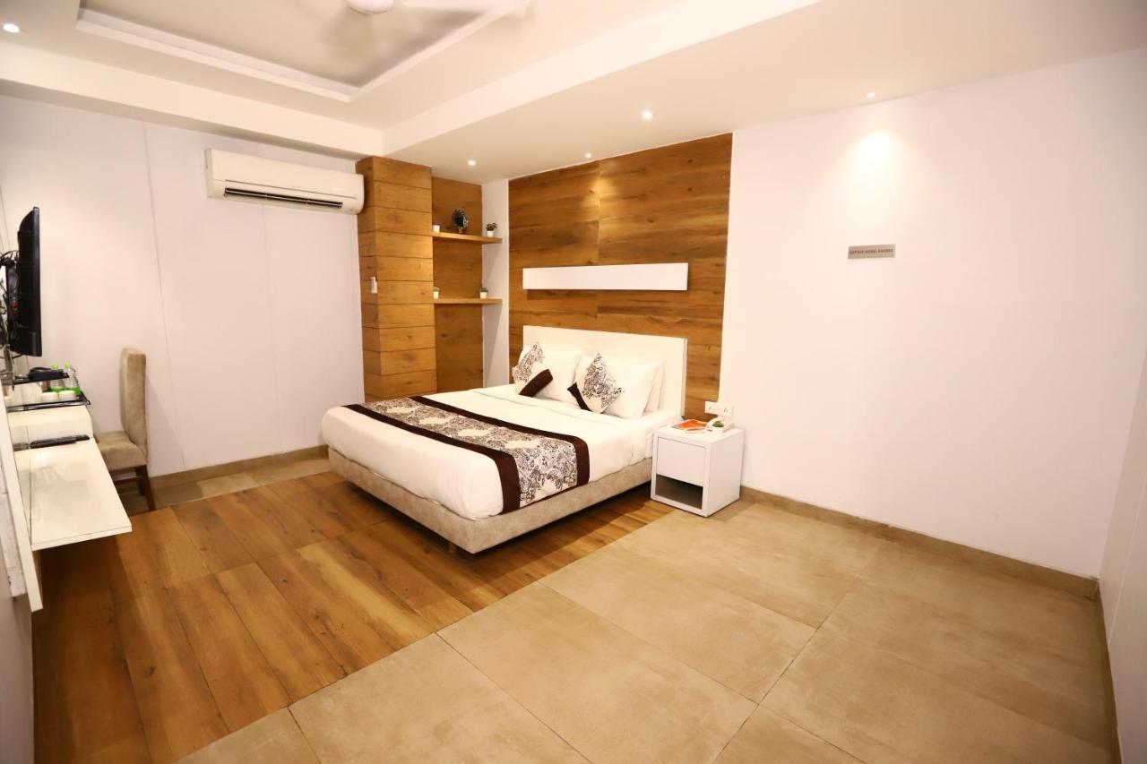 Hotel Stanley By Foxi Group- Near Delhi International Airport 新德里 外观 照片