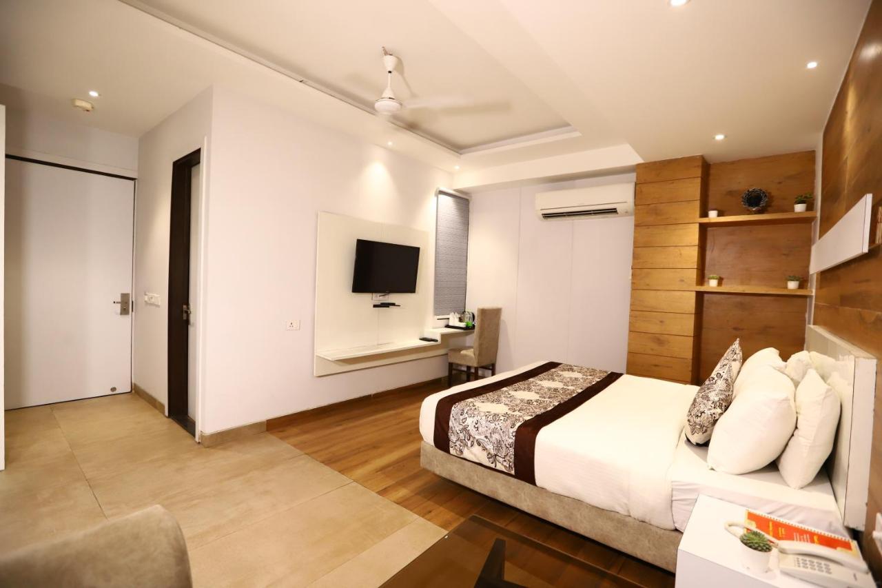 Hotel Stanley By Foxi Group- Near Delhi International Airport 新德里 外观 照片