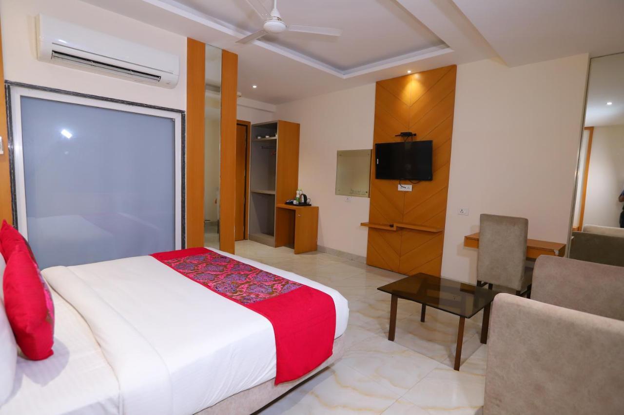 Hotel Stanley By Foxi Group- Near Delhi International Airport 新德里 外观 照片