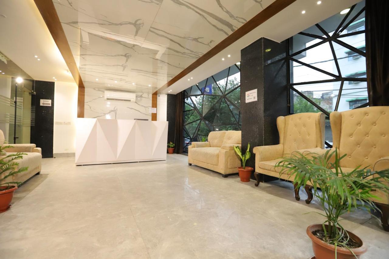 Hotel Stanley By Foxi Group- Near Delhi International Airport 新德里 外观 照片
